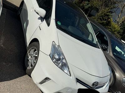 gebraucht Toyota Prius+ hubris