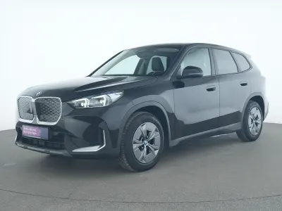 Gebraucht BMW iX1 150 kW (204 PS) 2024 Schwarz SUV
