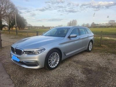 Silber Gebraucht 2019 BMW 530 Luxury Line Kombi | 33.000 € (Fairer Preis)