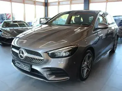 Używany Mercedes B250e AMG line 218 KM (160 kW) 2022 Szary Minivan