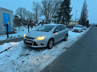 Gebraucht Ford Focus 2012 Grau Kombi