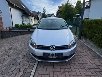 Gebraucht VW Golf VI Comfortline 80 PS (58 kW) 2009 Silber Kleinwagen