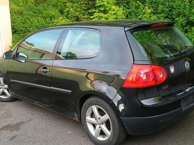 VW Golf V