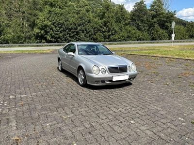 Mercedes CLK320