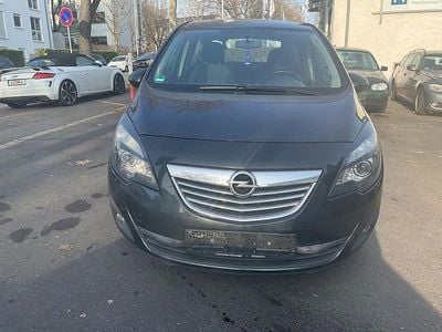 Schwarz Gebraucht 2012 Opel Meriva Innovation Van / Kleinbus | 2.690 € (Superpreis)