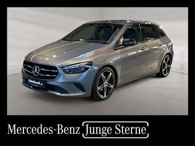 Usata Mercedes B180 Progressive 136 CV (100 kW) 2022 Grigio Monovolume