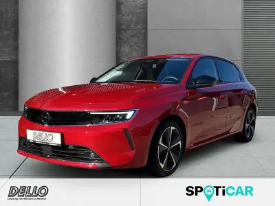 Gebraucht Opel Astra Edition 179 PS (131 kW) 2023 Rot Limousine