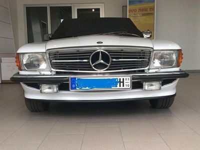 Usata Mercedes 560 241 CV (177 kW) 1986 Bianco Cabrio