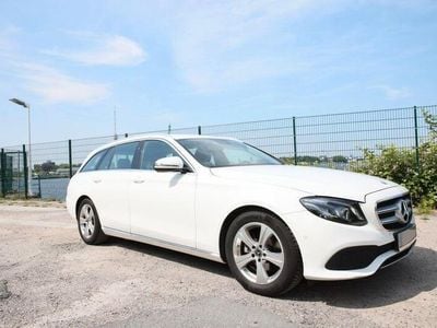 Mercedes E200