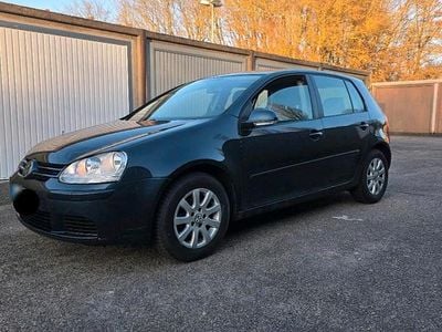 Second-hand VW Golf IV 75 CP (55 kW) 2005 Berlinǎ