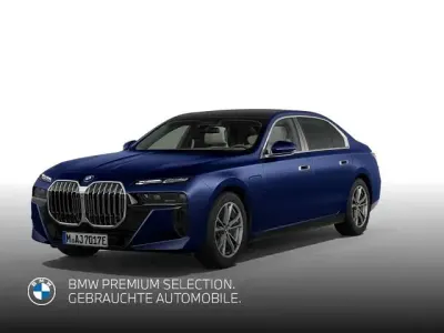 Gebraucht BMW 750e Comfort Edition 313 PS (230 kW) 2025 Blau Limousine