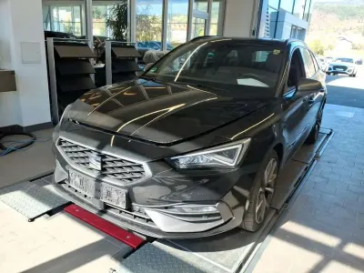Gebraucht Seat Leon 204 PS (150 kW) 2021 Mitternachtsschwarz Kombi
