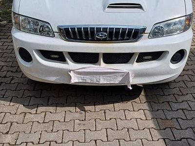 Hyundai H-1