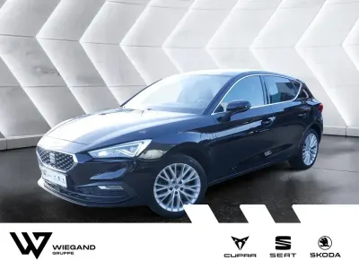 Używany Seat Leon XCELLENCE 204 KM (150 kW) 2021 Czarny Sedan/Limuzyna