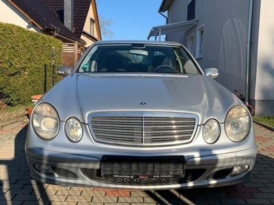Mercedes 220