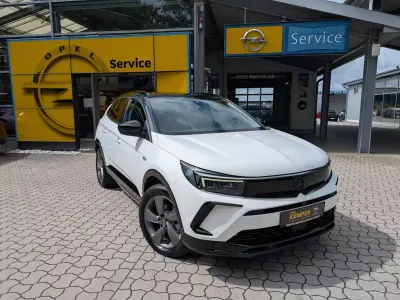 Gebraucht Opel Grandland X 131 PS (96 kW) 2023 Weiß metallic SUV