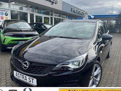 Gebraucht Opel Astra Ultimate 145 PS (106 kW) 2021 Schwarz Kombi