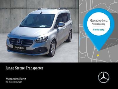 Gebraucht Mercedes T180 Progressive 116 PS (85 kW) 2025 Silber Van / Kleinbus