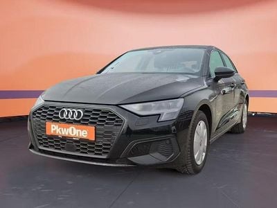 Usado Audi A3 Basis 110 HP (80 kW) 2022 Preto Sedan