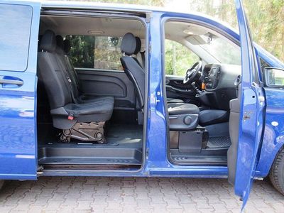 Gebraucht Mercedes Vito 136 PS (100 kW) 2016 Blau Van