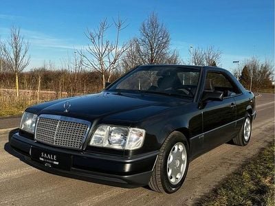 Gebraucht Mercedes 230 Sportline 136 PS (100 kW) 1991 Schwarz Coupé