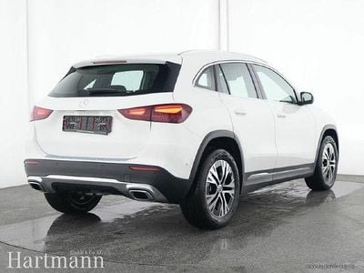 Gebraucht Mercedes GLA180 Progressive 136 PS (100 kW) 2024 SUV