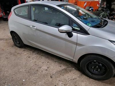 Gebraucht Ford Fiesta 68 PS (50 kW) 2009 Kleinwagen