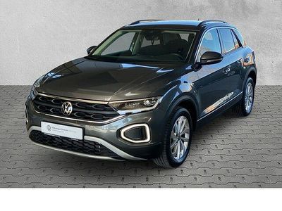 Gebraucht VW T-Roc Life 116 PS (85 kW) 2024 Indiumgrau metallic (metallic) SUV