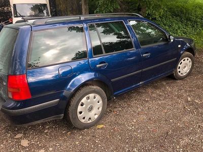 VW Golf V
