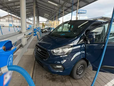 Gebraucht Ford Transit Custom 132 PS (97 kW) 2019 Blau Van