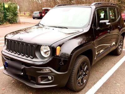 Gebraucht Jeep Renegade Night Eagle 140 PS (102 kW) 2016 Schwarz SUV