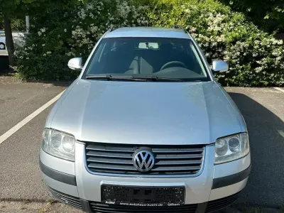 Gebraucht VW Passat 131 PS (96 kW) 2003 Silber Kombi