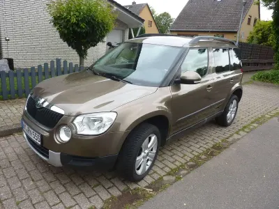Gebraucht Skoda Yeti Family 122 PS (89 kW) 2011 Braun SUV