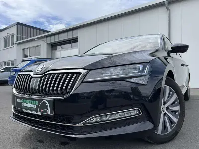 Gebraucht Skoda Superb Style 150 PS (110 kW) 2021 Schwarz Kombi