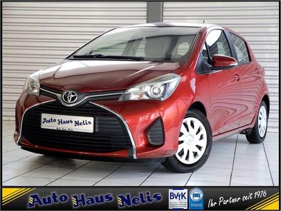 Gebraucht Toyota Yaris Comfort 69 PS (50 kW) 2015 Redperlmet. (metallic) Kleinwagen