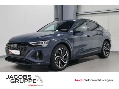 Używany Audi Q8 e-tron S-Line 300 kW (408 KM) 2024 Niebieski SUV
