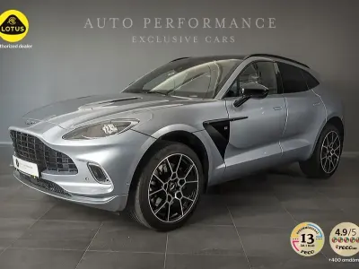 Gebraucht Aston Martin DBX 551 PS (405 kW) 2021 Silber SUV