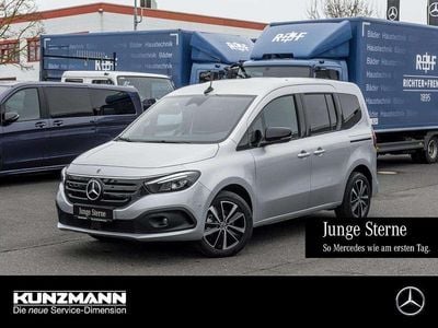 Gebraucht Mercedes EQT200 Progressive 89 kW (122 PS) 2024 Helvinsilber metallic metallic Van / Kleinbus