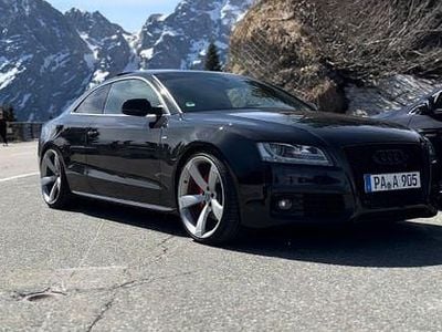 Schwarz Gebraucht 2011 Audi A5 S-Line Coupé | 13.999 €