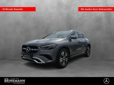 Gebraucht Mercedes GLA200 Progressive 163 PS (119 kW) 2026 Grau SUV
