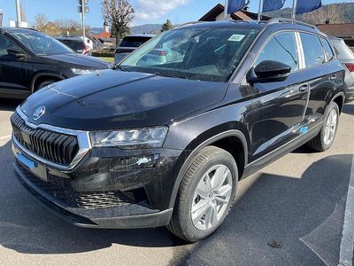 Neu Skoda Karoq Selection 150 PS (110 kW) 2026 Black magic perleffekt SUV