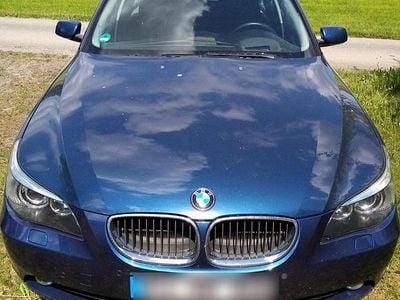 BMW 525