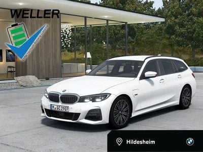 BMW 330e