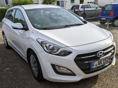 gebraucht Hyundai i30 i30Kombi 1.6 GDi DCT Premium