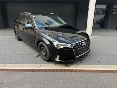Gebraucht Audi A3 Sport 150 PS (110 kW) 2019 Schwarz Limousine