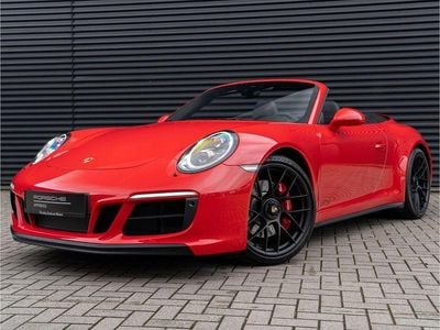 Begagnad Porsche 911 Carrera 4 Cabriolet 450 HK (330 kW) 2017 Röd Cab