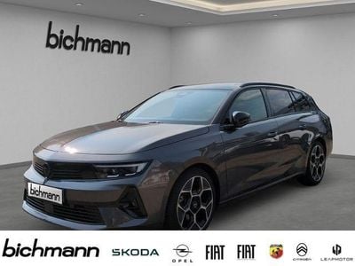 Vulkan grau (metallic) (grau) Gebraucht 2024 Opel Astra Ultimate Kombi | 27.990 € (Etwas zu teuer)