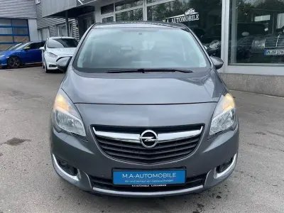 Używany Opel Meriva drive 140 KM (102 kW) 2016 Szary Minivan