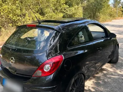 Gebraucht Opel Corsa 90 PS (66 kW) 2007 Schwarz Kleinwagen