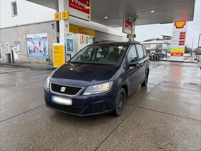 Second-hand Seat Alhambra 140 CP (102 kW) 2012 Albastru Monovolum
